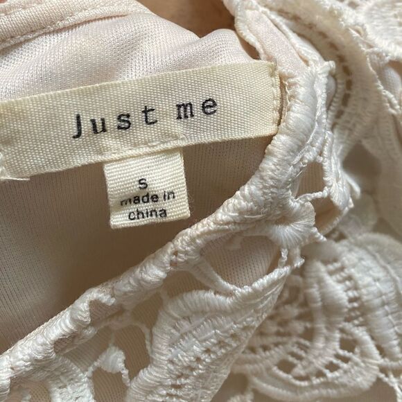 Just Me Floral Lace Midi Dress. Size S - Picture 6 of 6